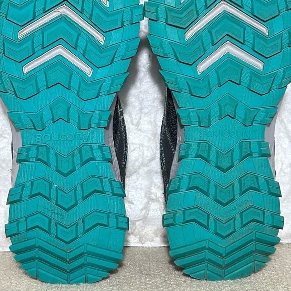 Saucony Womens Grey Grid Raptor TR2 Trail Running Athletic Sneakers Shoes SZ 8.5 - Picture 10 of 11